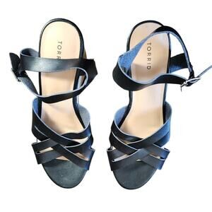 Torrid Black Platform Wedge Heels 10.5W